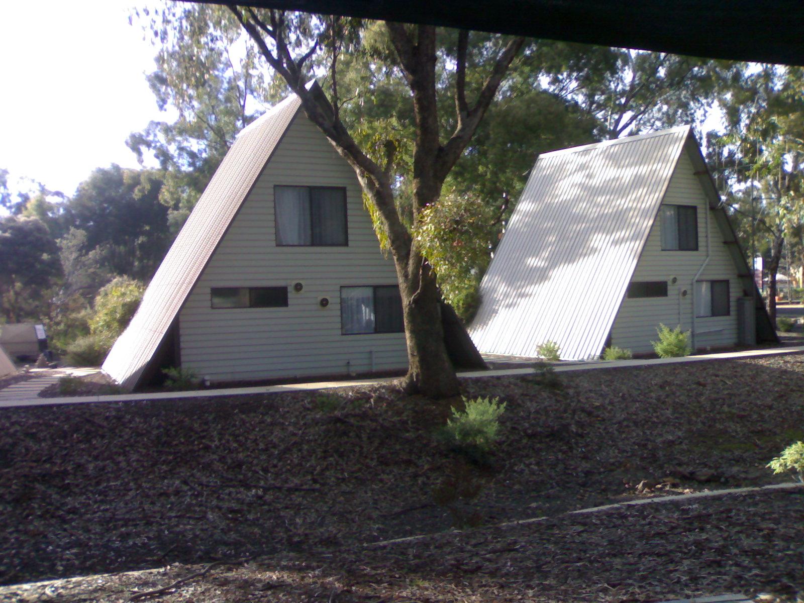 A Line Caravan Park cabins in Kangaroo Flat in Bendigo Victoria