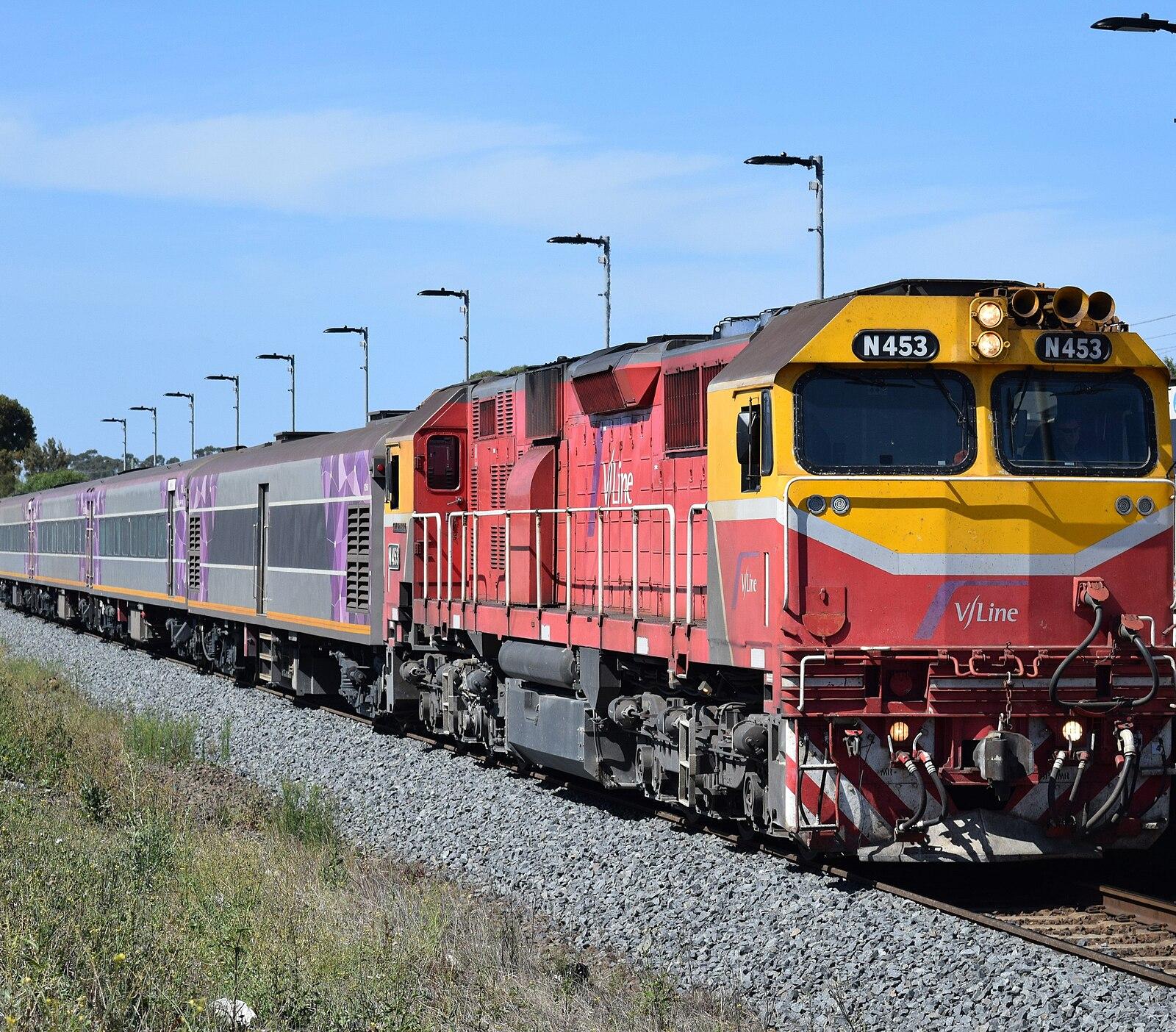 N453 arrives into Broadmeadows.